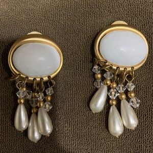 Vintage Clip on earrings chandelier style